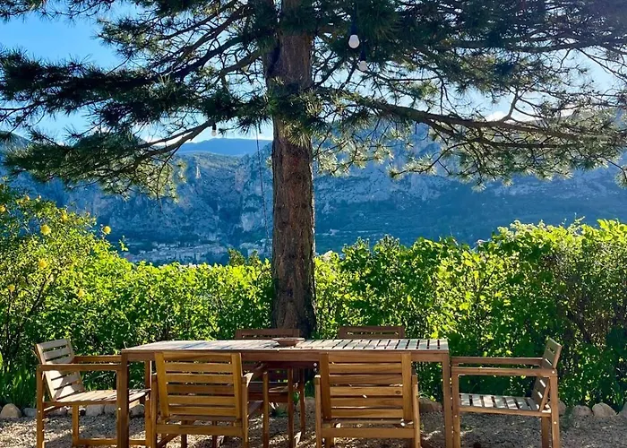 Visto * Moustiers-Sainte-Marie